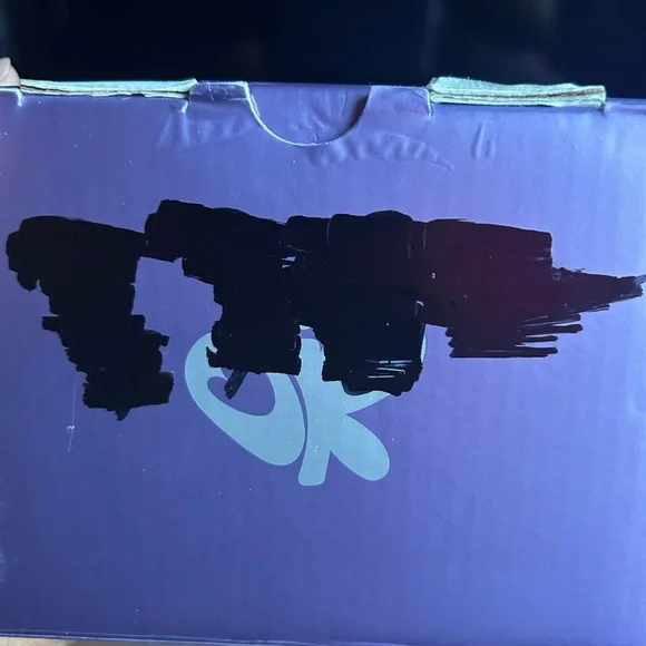 Olivia Rodrigo Purple 40oz Stanley - Picture 7 of 7